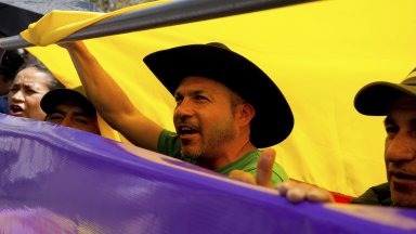 Младият държавен глава който беше избран в средата на октомври