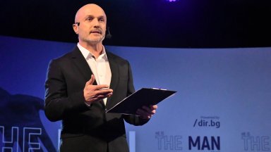 Георги Тошев: Нямам нищо общо с Венета Райкова и нейните изблици по телевизията
