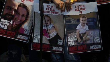 10-месечният Кфир - заложник на "Хамас", е бил убит. Пред ООН Израел отказа да прекрати огъня