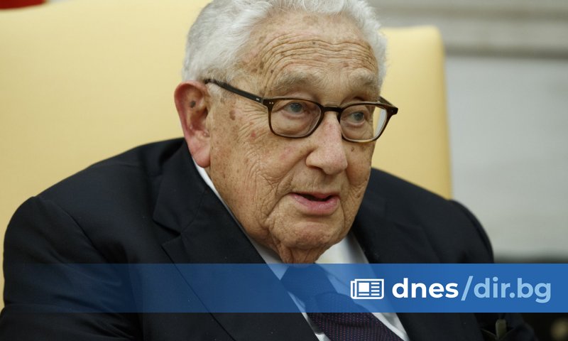 Дори и навършил един век, доктор Кисинджър все още бе