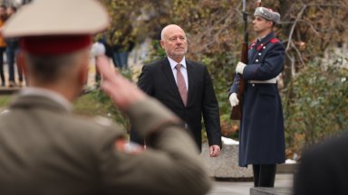 Много е важно да се постигне разбиране за да продължим