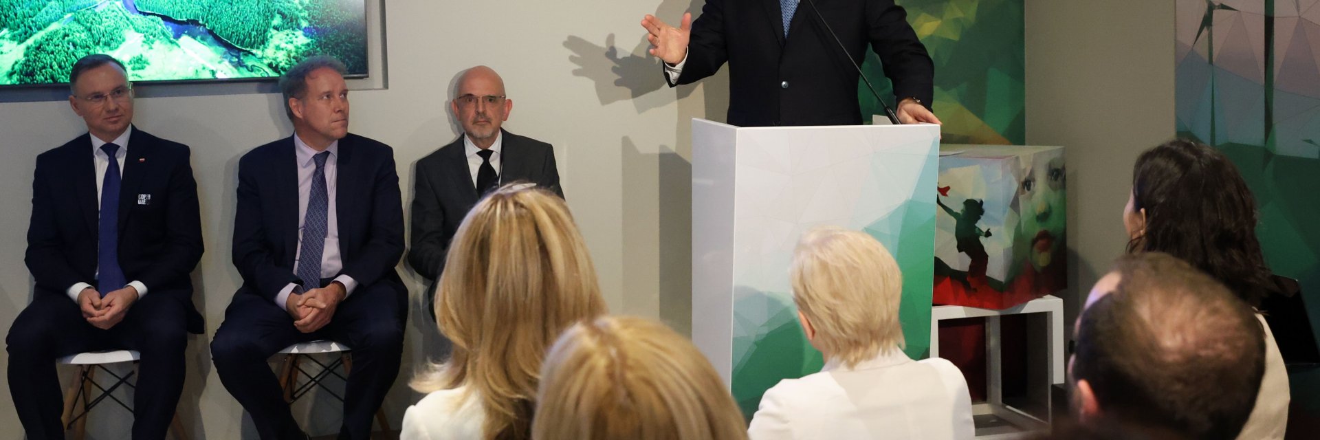 Румен Радев откри първия павилион на страната ни на КОП28 (снимки)