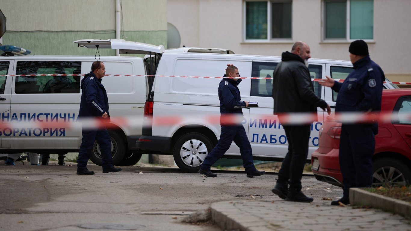 Охранител е прострелян при обир на инкасо в Благоевград, с опасност за живота е (видео/снимки)