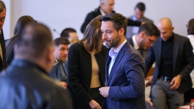 За първите 11 месеца на годината фирмите за почистване на