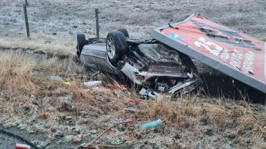 33 годишен мъж от Бургас е самокатастрофирал с лек автомобил в