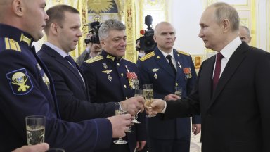 Скандали и вендета тресат военното ръководство на Русия