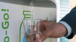 Монтираха смарт чешми за вода на летище София