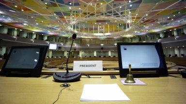 Очаква се днес Европейската комисия да представи данни от последната