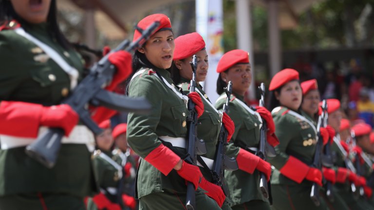 С какви оръжия разполага армията на Венецуела
