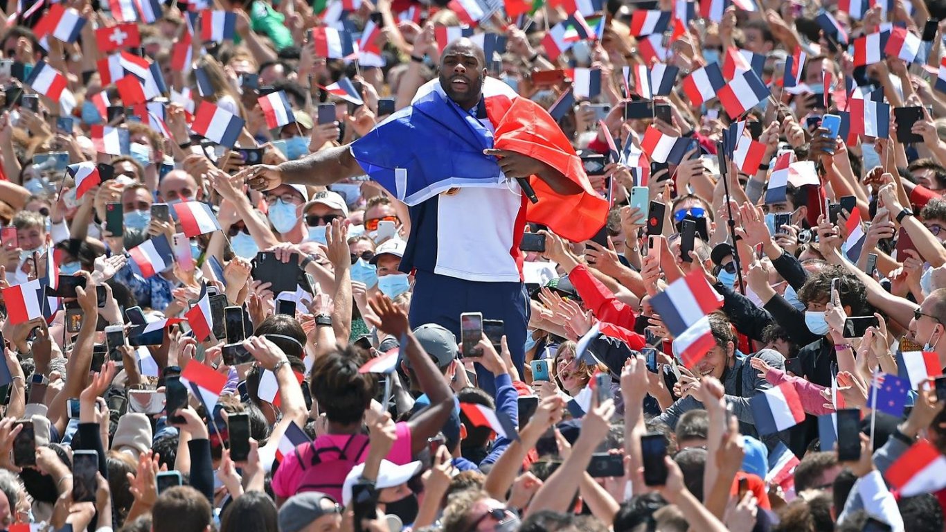 Френските служби искат отмяна на откриването на Олимпиадата заради страх от тероризъм