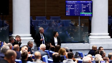 Цялата тази конституционна промяна е много лош експеримент Направена е