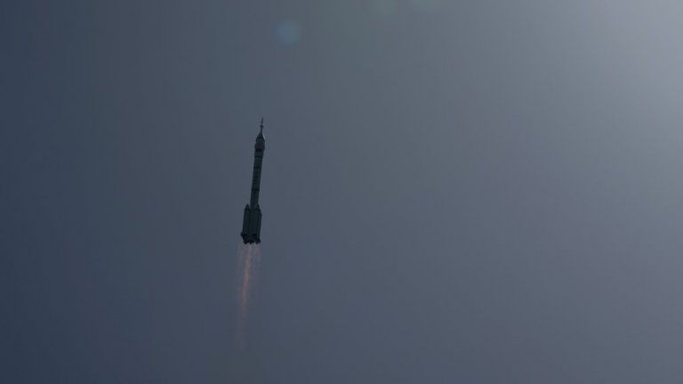 Китай изстреля сателит с ракета, предназначена за търговски цели