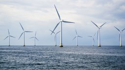 Рибари недоволни от новия закон за ветрогенераторите в морето, готвят протести