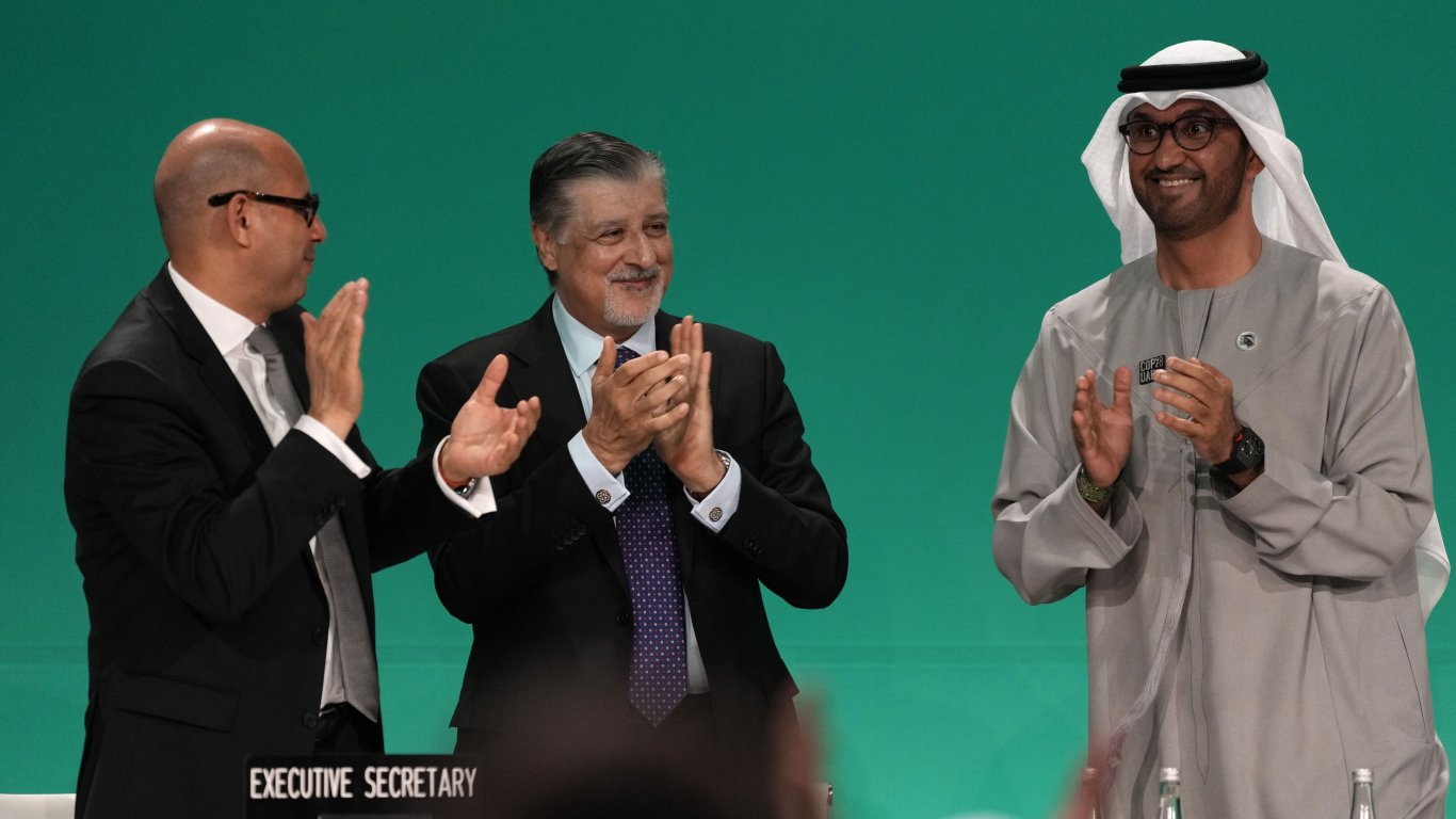 Председателят на COP28 е заявил, че фирмата му ще продължи да инвестира в петрол