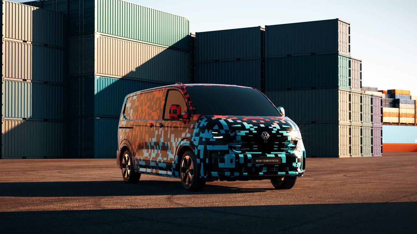 Новият Volkswagen Transporter ще се движи на дизел, бензин и ток