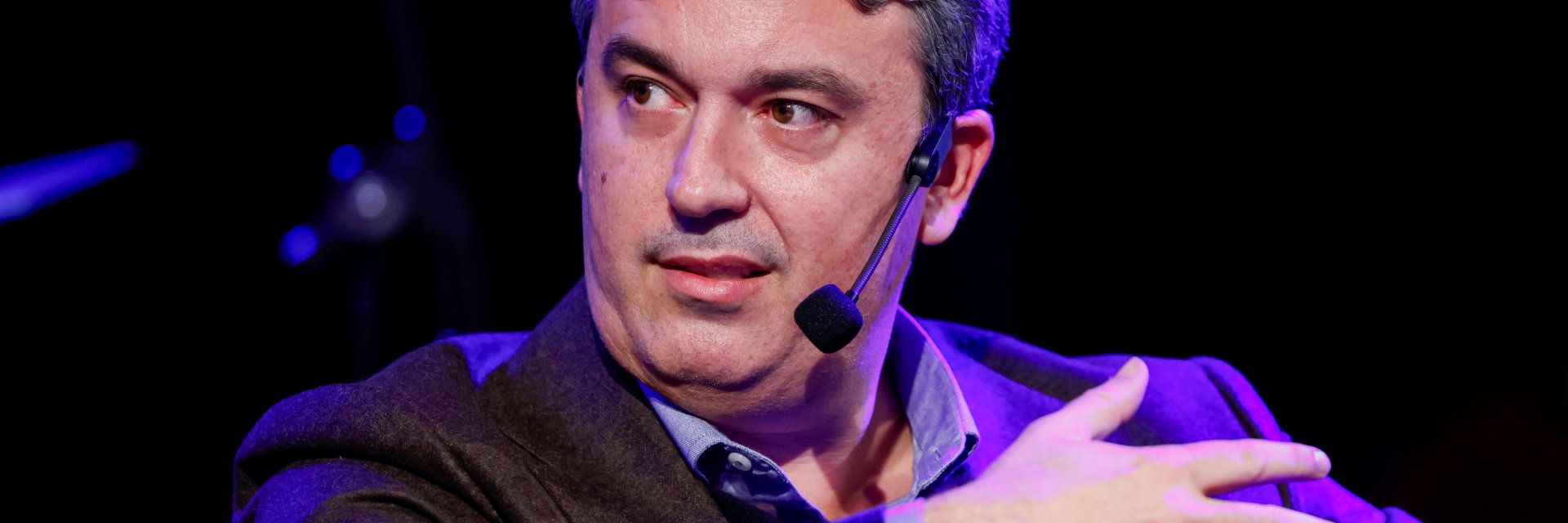 Демиан Пинтос в He's The Man: Вярвайте в себе си, в екипа си, и ще промените картинката