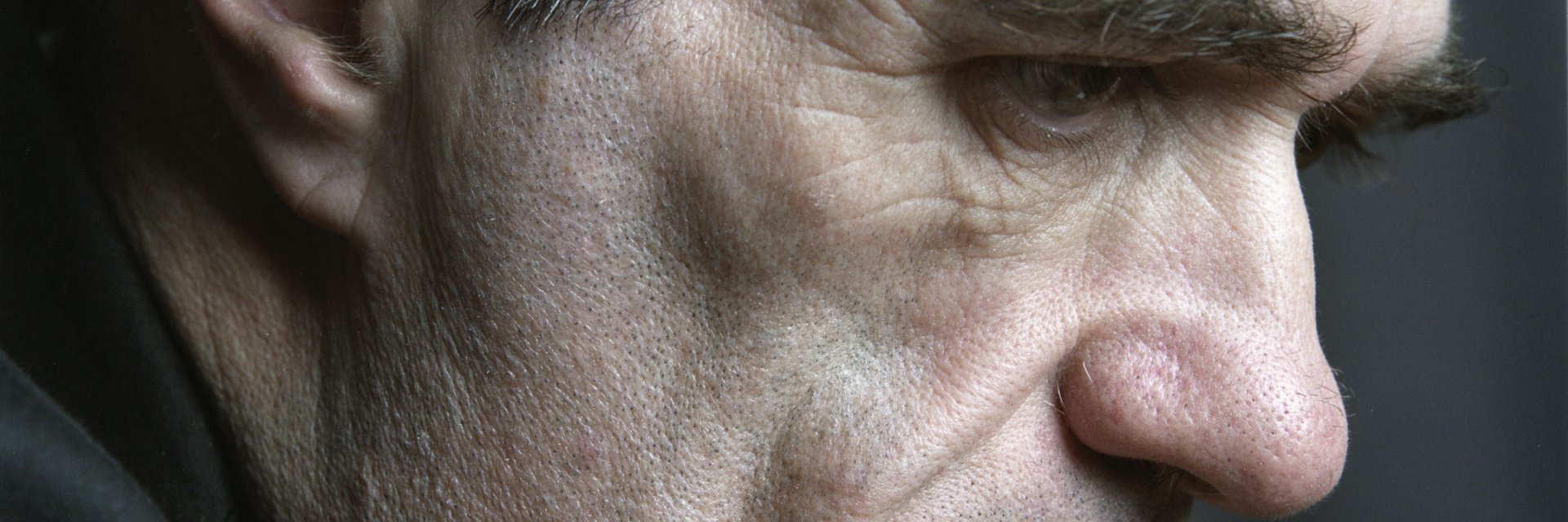 "Вълшебника" от Колъм Тойбин повдига завесата зад бурния живот на Томас Ман (откъс)