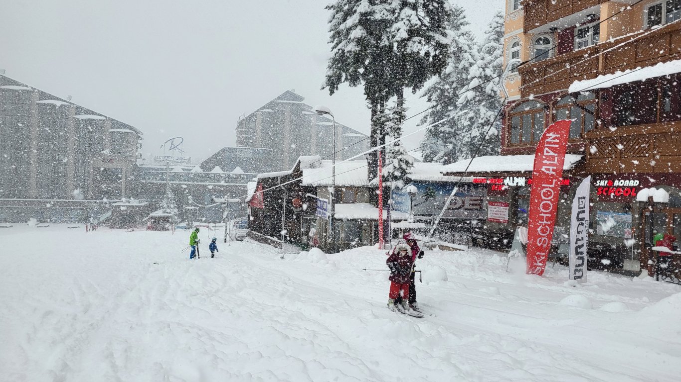 Боровец откри зимния сезон