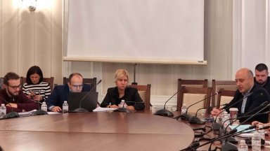 Всички промени бяха окончателно приети на второ четене и предстои