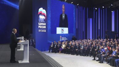 Путин с първа предизборна реч: Русия ще бъде суверенна и самодостатъчна, иначе няма да я има