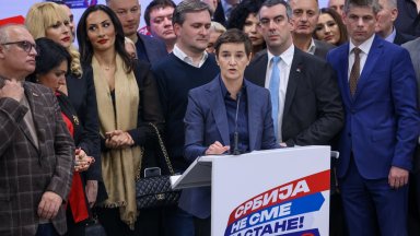 Това означава 129 депутатски места за партията на Вучич в