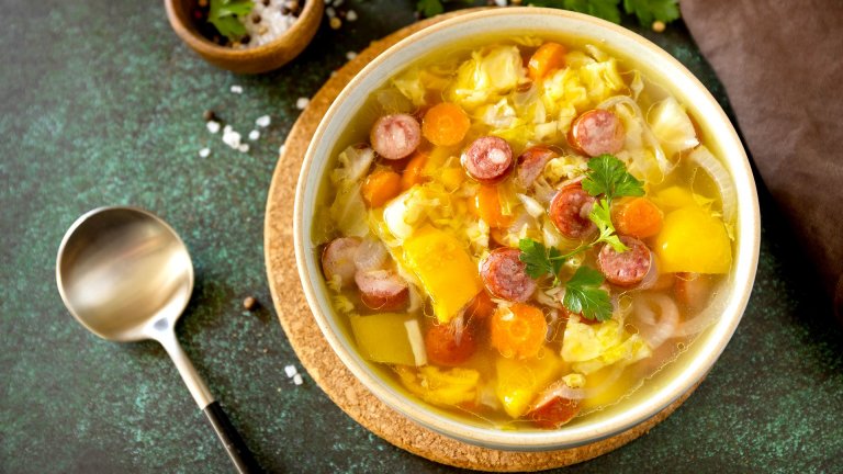 Чешка зима: Супа с наденички