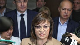 Нинова: Ще влезем в зала за големия бюджет, видя се най-унизителното състояние на НС 