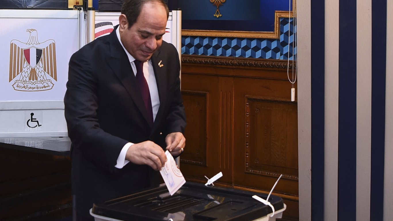 Абдел Фатах ас Сиси е новият стар президент на Египет