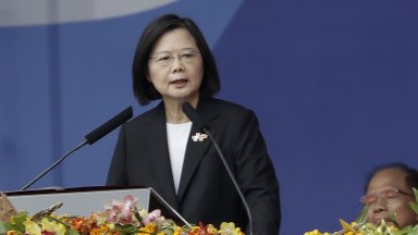 Агенцията отбелязва че така Тайван е подал ръка на Пекин
