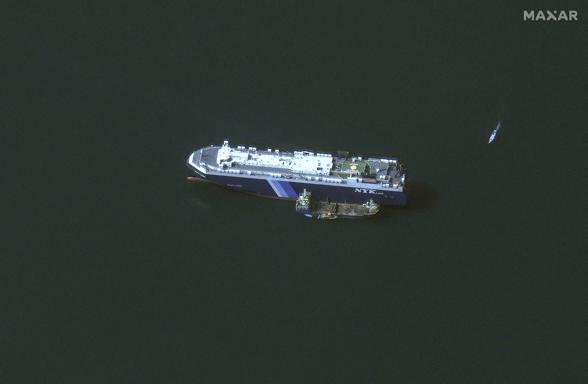 Корабът "Галакси Лийдър", пленен от хусите в Йемен, 28 ноември 2023 г.
