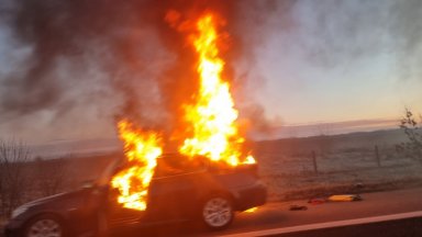 Лек автомобил се запали на магистрала "Тракия"  