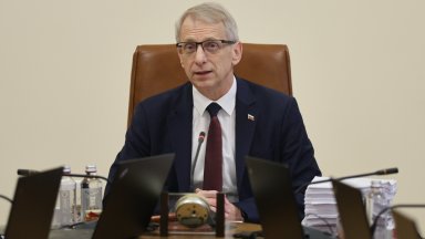 Никола Минчев вече е бил председател на парламента ген Атанасов