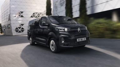 Новият Citroen SpaceTourer предлага комфортна среда за до 9 човека