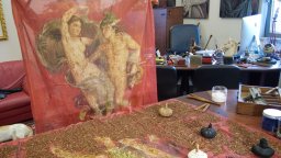 Възродиха древното изкуство на боядисване на текстил в Помпей