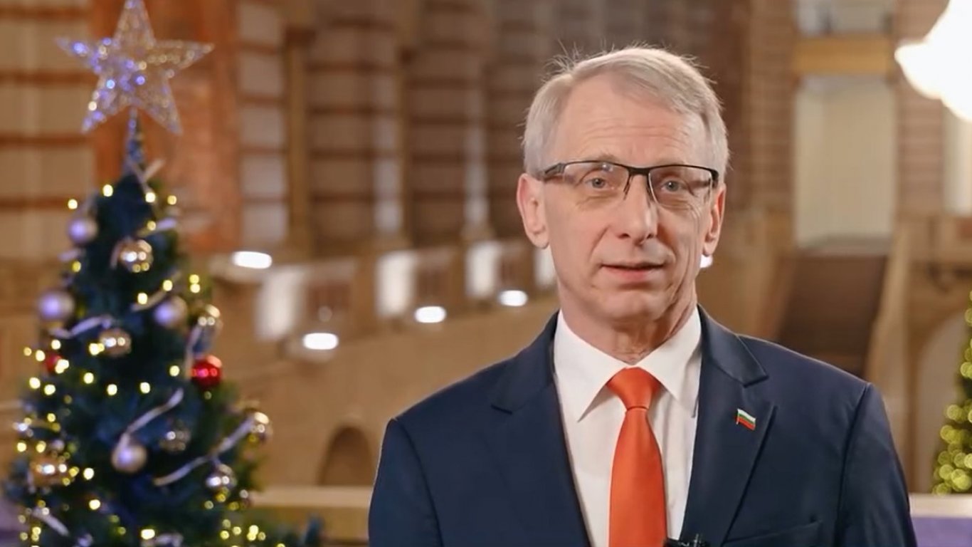 Коледни послания на политиците: Денков призова за смирение пред различията, за да изградим по-успешна държава