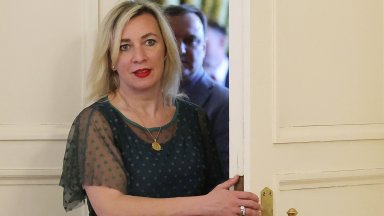 Агенцията напомня че отношенията между Токио и Москва са се