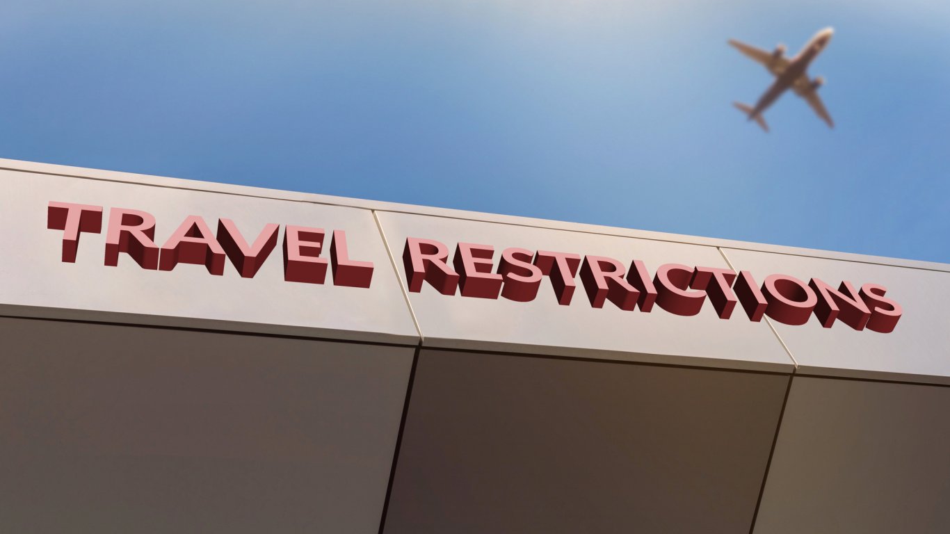 Най-странните туристически забрани в Европа през 2023 г.