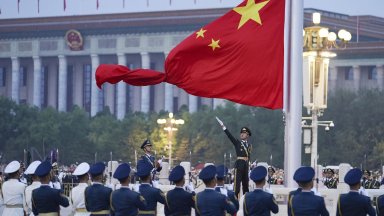 Силни турбуленции в китайския военен елит
