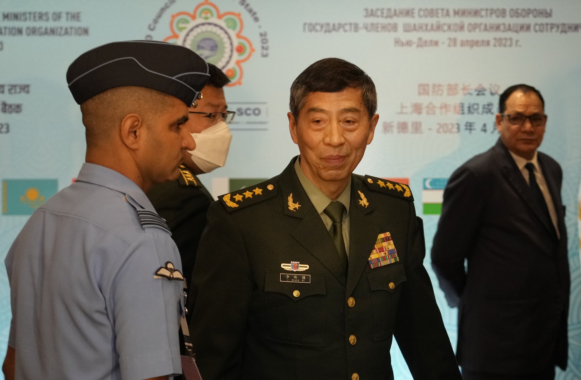 Предишният китайски министър на отбраната Ли Шанфу на среща на Шанхайската организация за сътрудничество