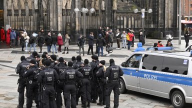 Арести заради предполагаемо нападение срещу катедралата в Кьолн