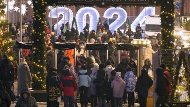 Русия арестува хиляди мигранти на тържествата в навечерието на Нова година