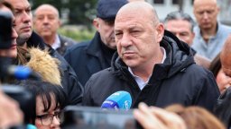 Нов светофар и нова визия на входа на Поморие откъм Слънчев бряг и Ахелой