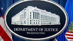 Министерство на правосъдието на САЩ поиска ден затвор за полицай, застрелял цветнокожа