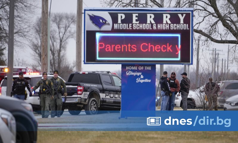 В 11 часа местно време полицейските власти се очаква да