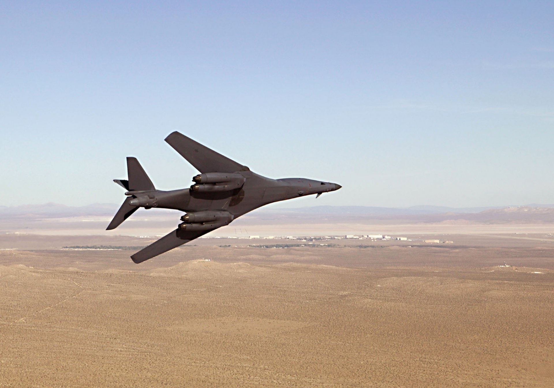 B-1B Lancer