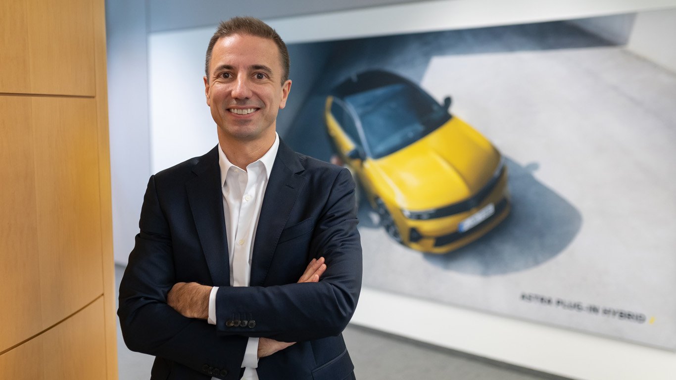 Флориан Хютъл - главен изпълнителен директор на Opel