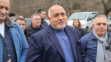 Той определи ротацията като дреболия Мария Габриел ще отиде с одобрен