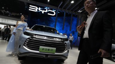 Китай с жалба в СТО срещу САЩ заради електрическите превозни средства