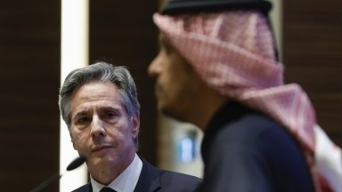 Блинкън е на петдневна визита в Близкия изток която започна