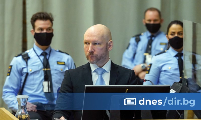 Massemorder Breivik saksøker Norge for andre gang i et forsøk på å få slutt på isolasjon i fengslene.